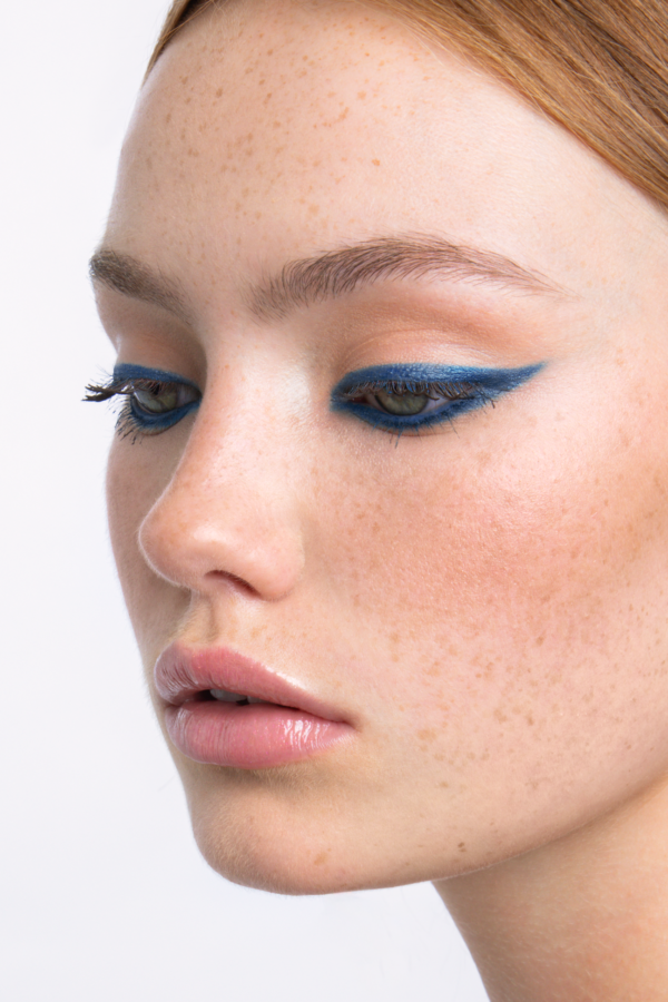 Lápis de Olho Royal Blue Velvet 12H - Crayon Eyeliner Waterproof - Image 5